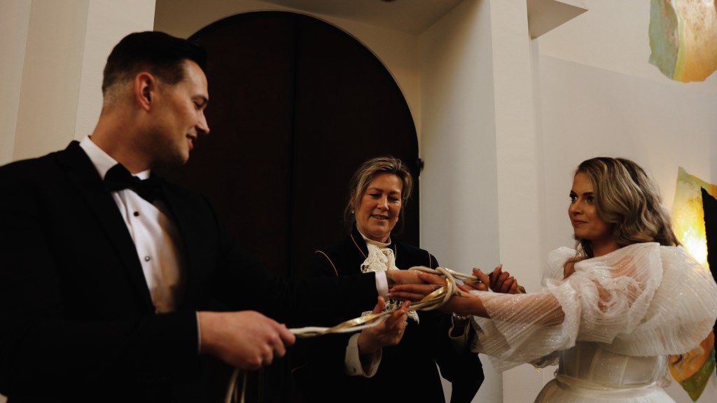 Ceremonie op trouwdag 